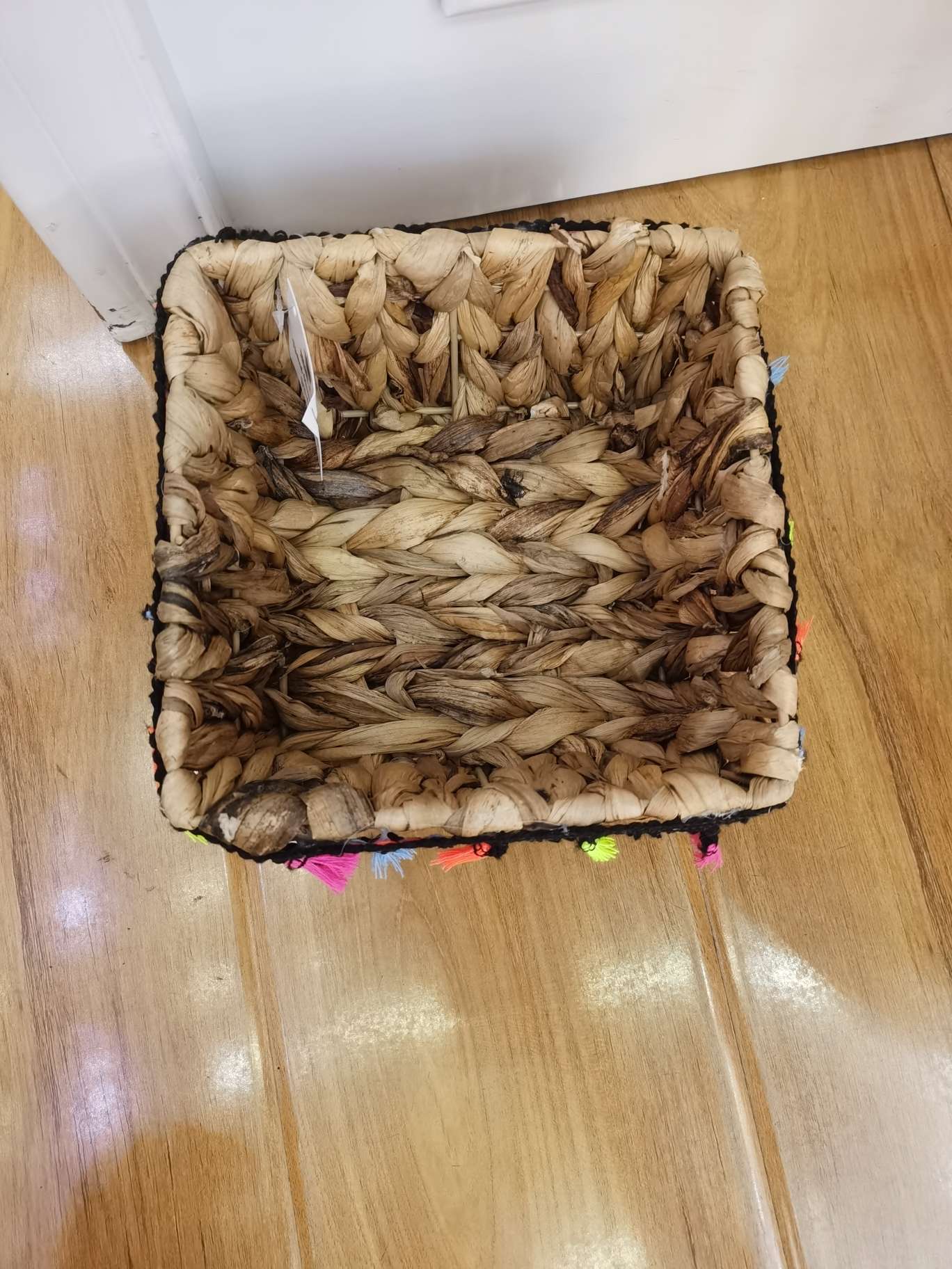 装饰花桶/花篮实物图