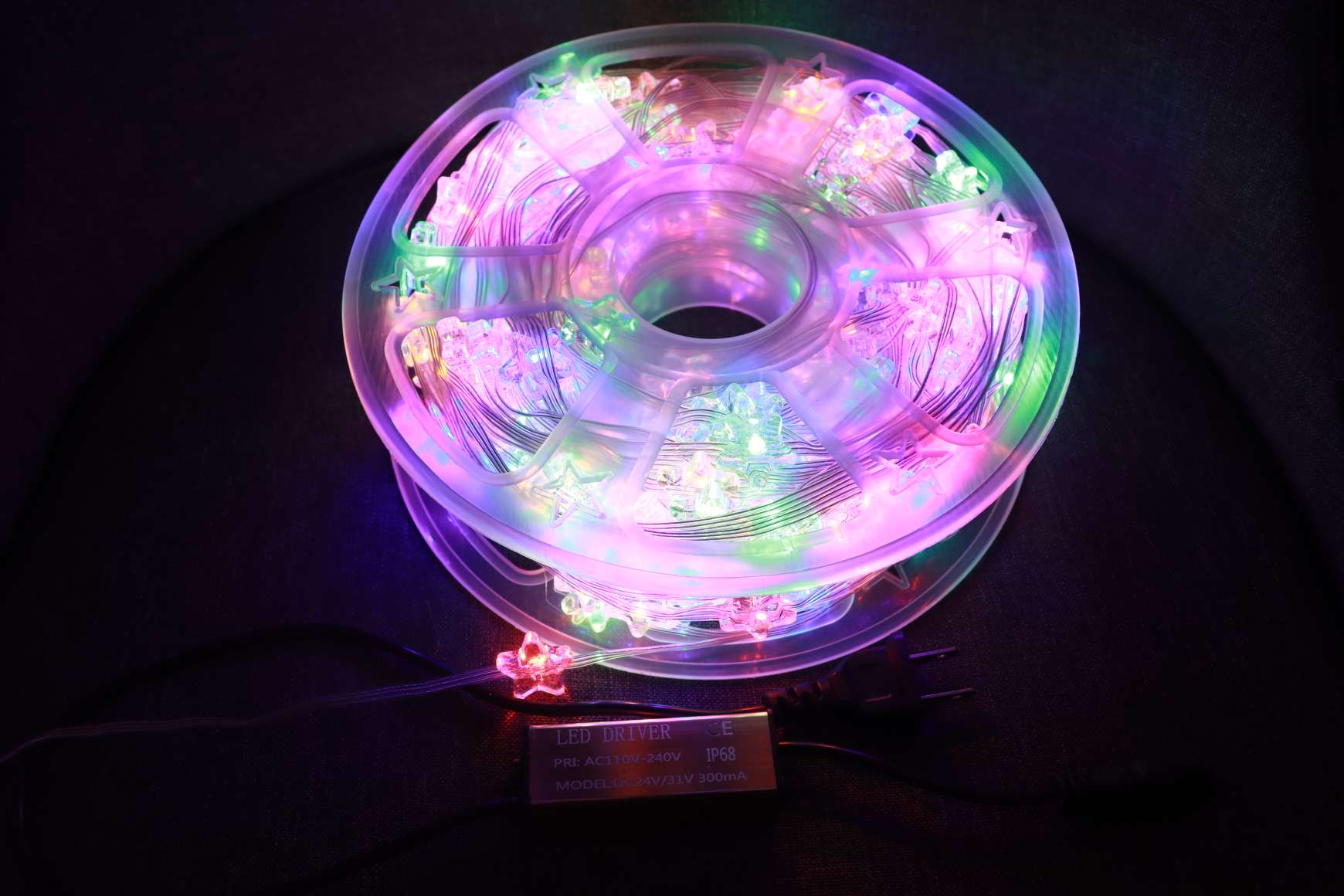 Outdoor LED light strings, Christmas lights, spherical light strings, lighting decorations, insect light strings, festive atmosphere lights, festive decorative light strings, light string lighting fixtures details Picture