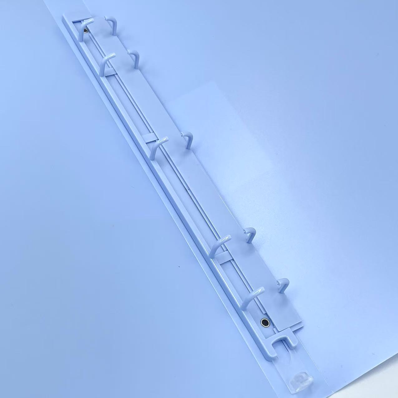 Macaron-colored folders, perforated folders, five-hole folders, loose-leaf folders, insert folders, file folders, data loose-leaf folders Application Scenario