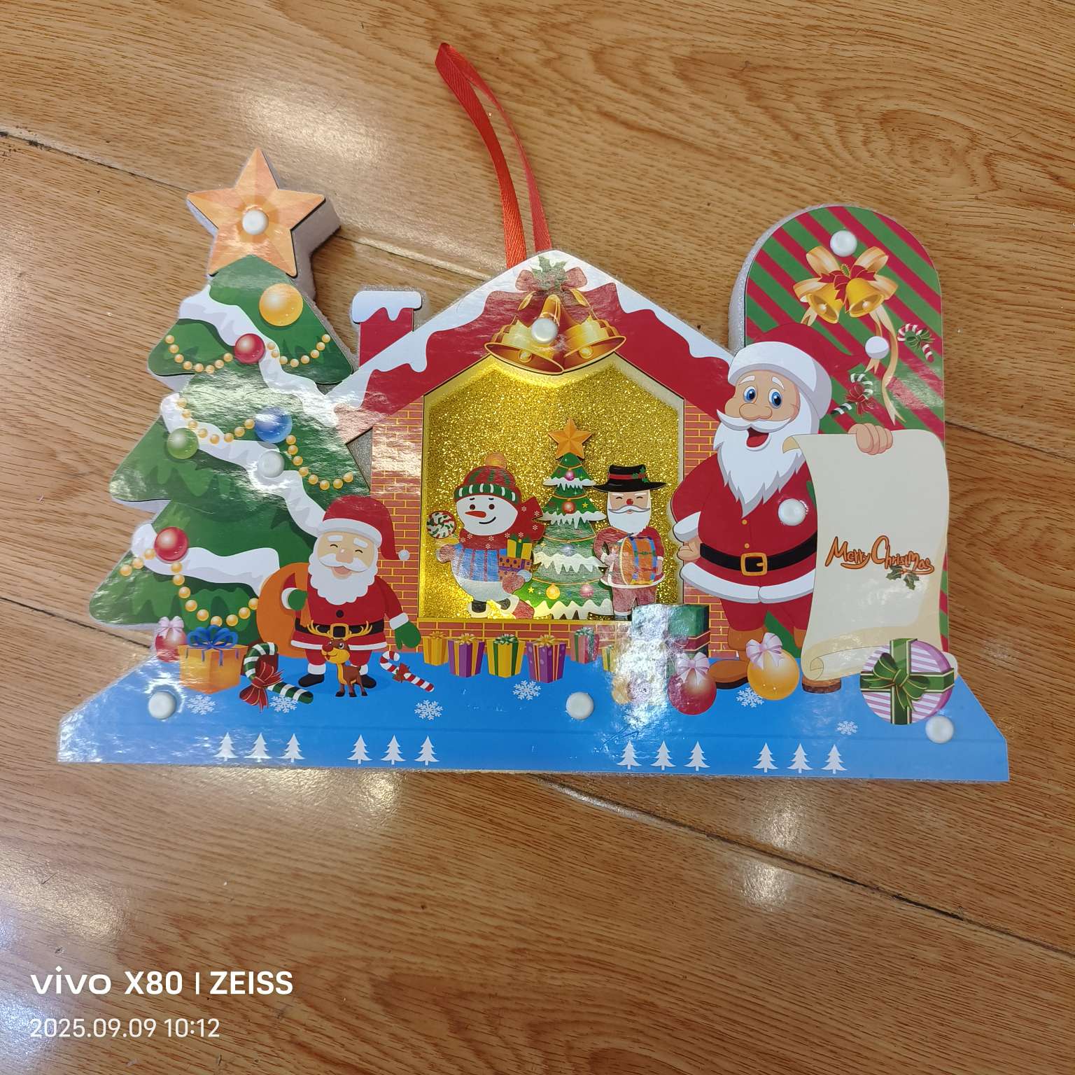 办公圣诞文化装饰品圣诞树圣诞球圣诞用品圣诞礼帽节日布置用品
