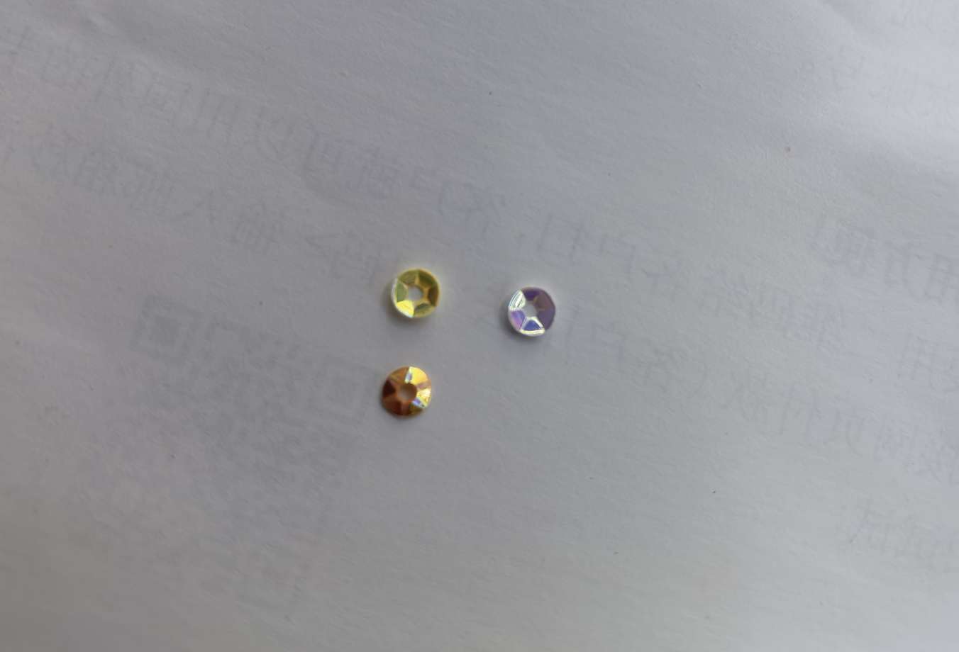 4mm golden pink, red and blue multi-color pointed corner sequins, suitable for stud earrings, bracelets, clothing, toys and other sequin accessories, Jincan 158 details Picture