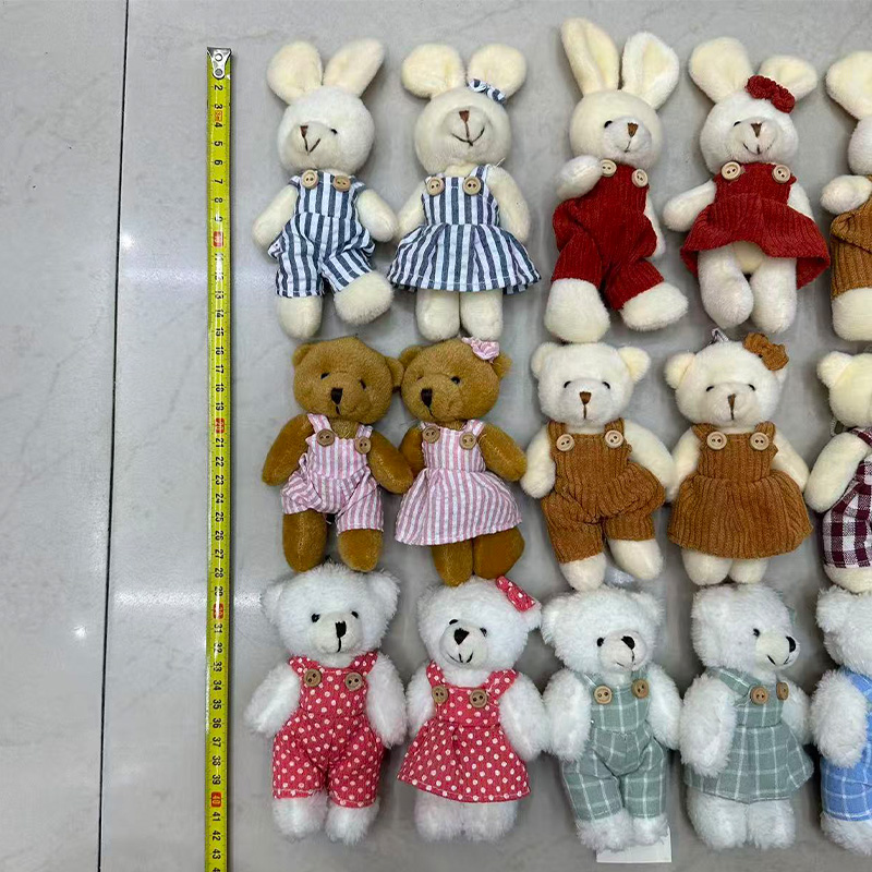Plush toys, clothes, Hong Kong bear, checkered bear, creative dolls, cartoon accessories, plush figurines, keychains, cloth dolls, cute decorations, gifts, claw machine factory direct sales Specification image