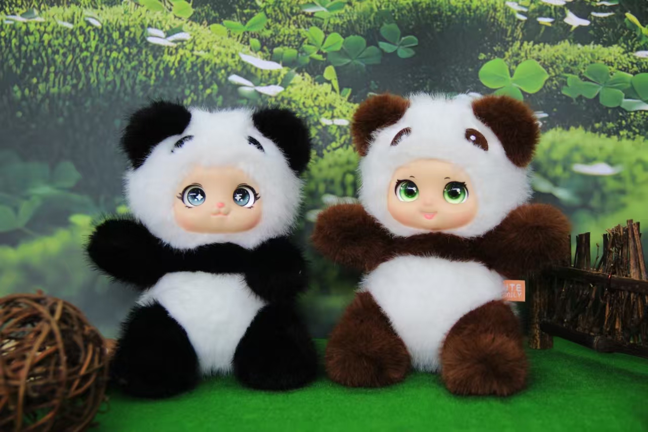 Trendy plush pendants details Picture