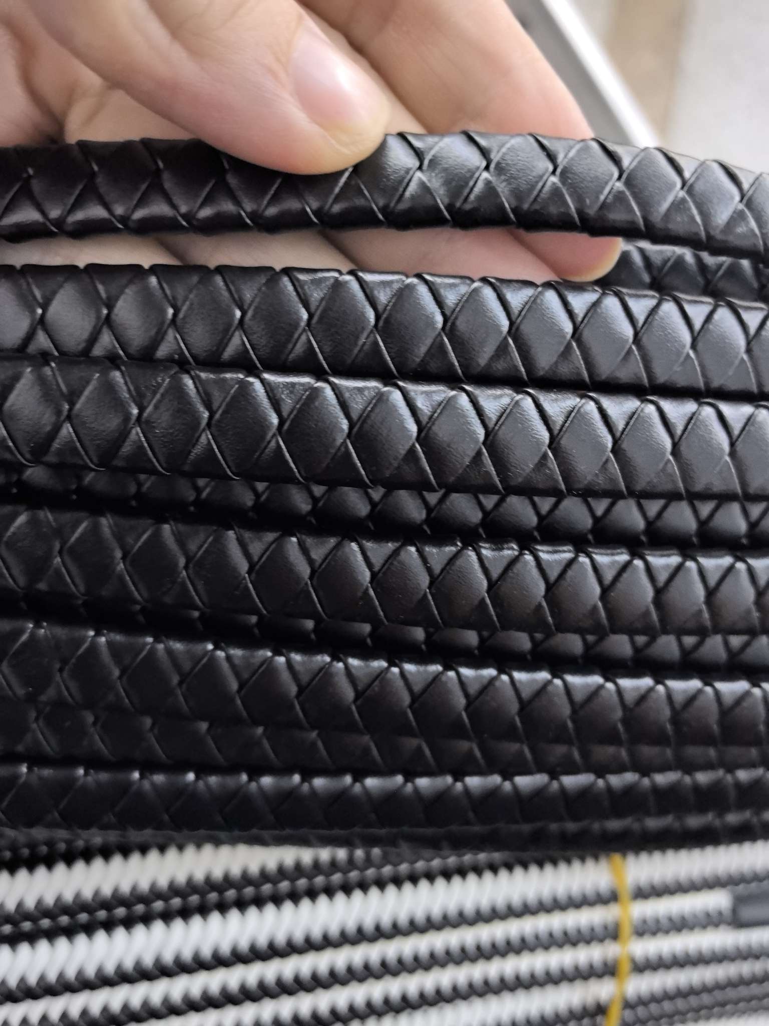 皮革编织手链编织项链绳手链绳钥匙扣编织绳发带蝴蝶结绳子发发夹绳子冬天毛绒娃娃纺织皮革皮标PE布耐用手工制作详情图7