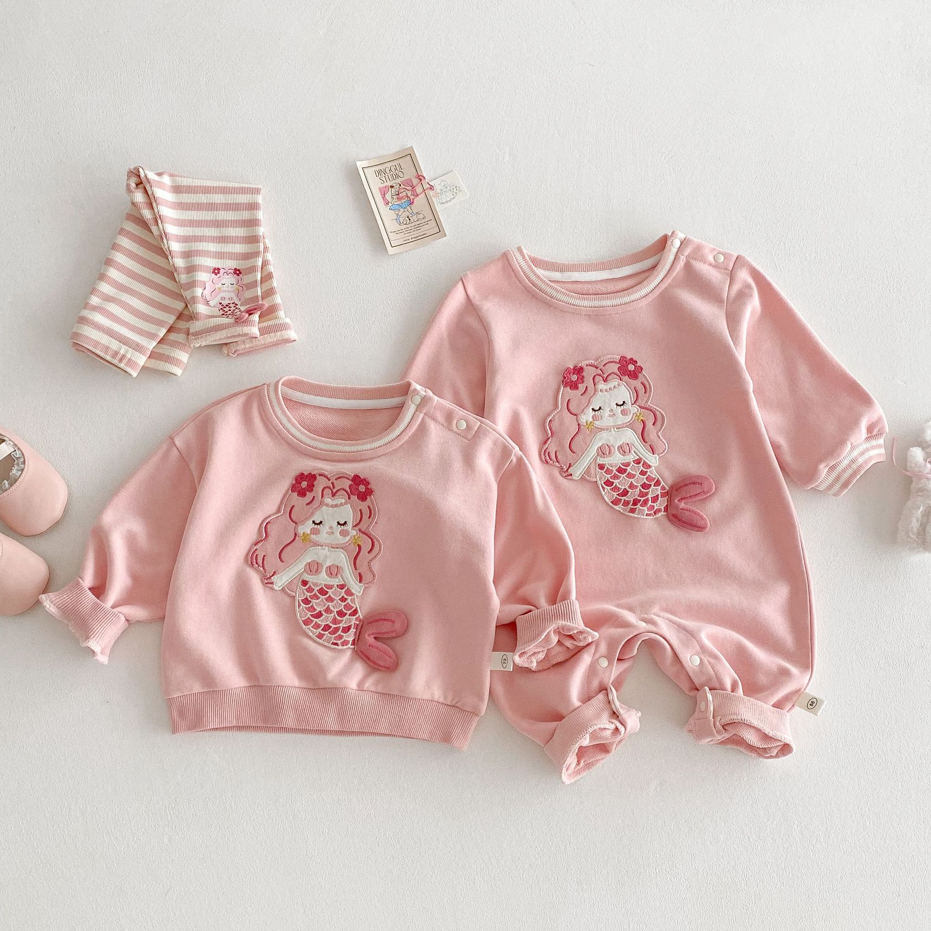 Baby Mermaid jumpsuit 2025 New Spring Baby patchwork cartoon Hayi First Birthday dress Spring crawling dress details Picture