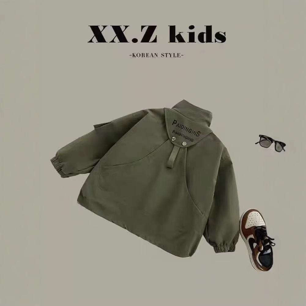 Boys' spring and autumn coat, stylish green windbreaker, thin children's casual coat top, trendy children's clothing wholesale Application Scenario