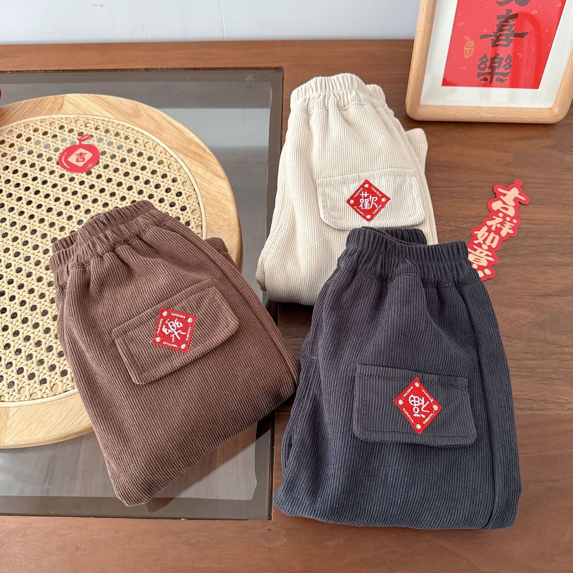 Children's festive fleece pants, winter boys' thickened one-piece fleece baby embroidered fleece New Year greeting pants, trendy AK341 details Picture