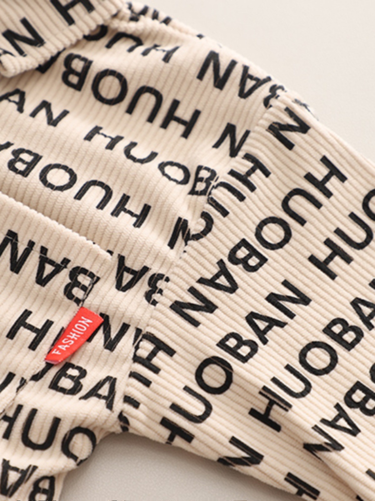 Autumn children's clothing 2023 new style letter long-sleeved shirts for boys and girls, Korean style loose cotton letter stylish coats for children Specification drawing