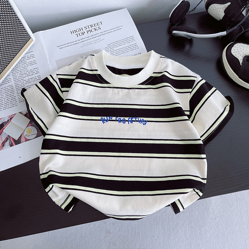 Korean boys' summer set 2025 New style Cool Baby short-sleeved children's T-shirt and work pants two-piece set Application Scenario