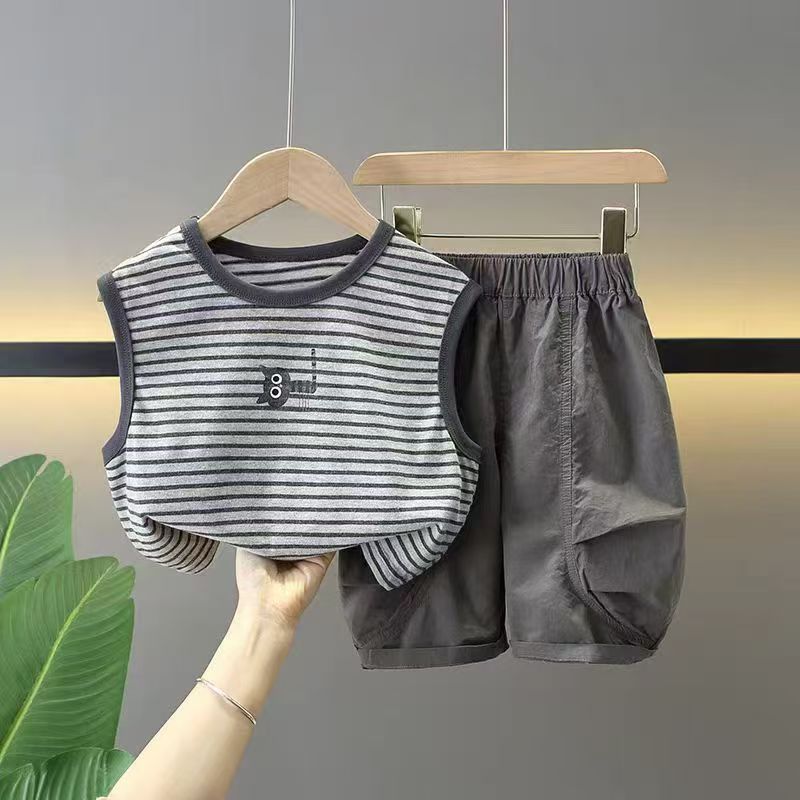 Boys' summer Set 2025 New style Children's casual vest, cool and stylish. Summer sleeveless two-piece set, trendy full figure