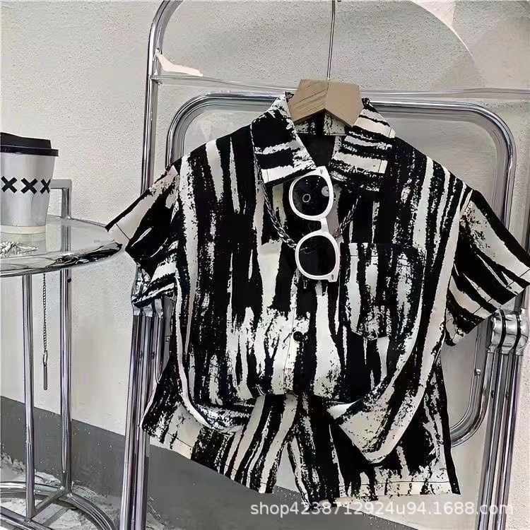 Cool and stylish boys' summer shirt set, boy vacation style, thin short-sleeved pants, baby streetwear, cool and stylish details Picture
