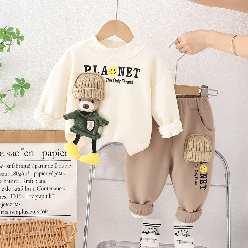 Boys' Autumn and Winter Set 2023 New Style Girls' Stylish Korean-style baby hoodie with fleece pants Application Scenario