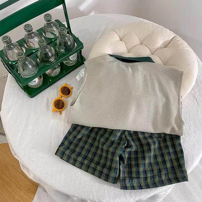 Summer sleeveless polo set for boys 2023, a two-piece Korean-style vest and shorts set for children's summer wear details Picture