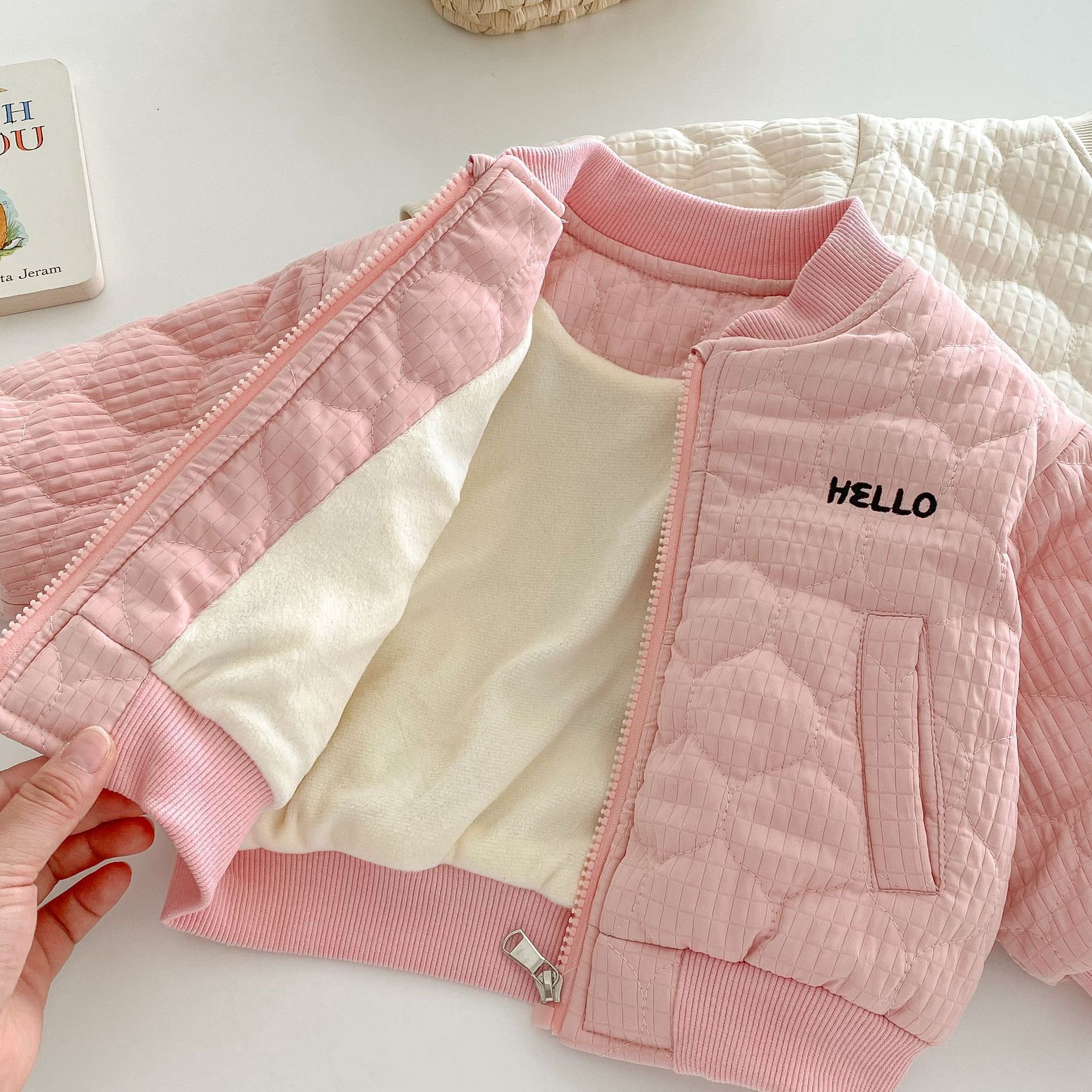 Cartoon baseball jacket for girls, 0-5 years old, thick-colored solid-color cotton coat for winter girls, children's fleece jacket, trendy AY681 Specification drawing