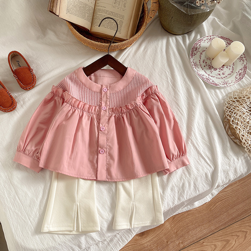 The 2024 autumn new Korean-style fashionable girls' outfit features a black fungus pink shirt paired with off-white flared pants Specification drawing