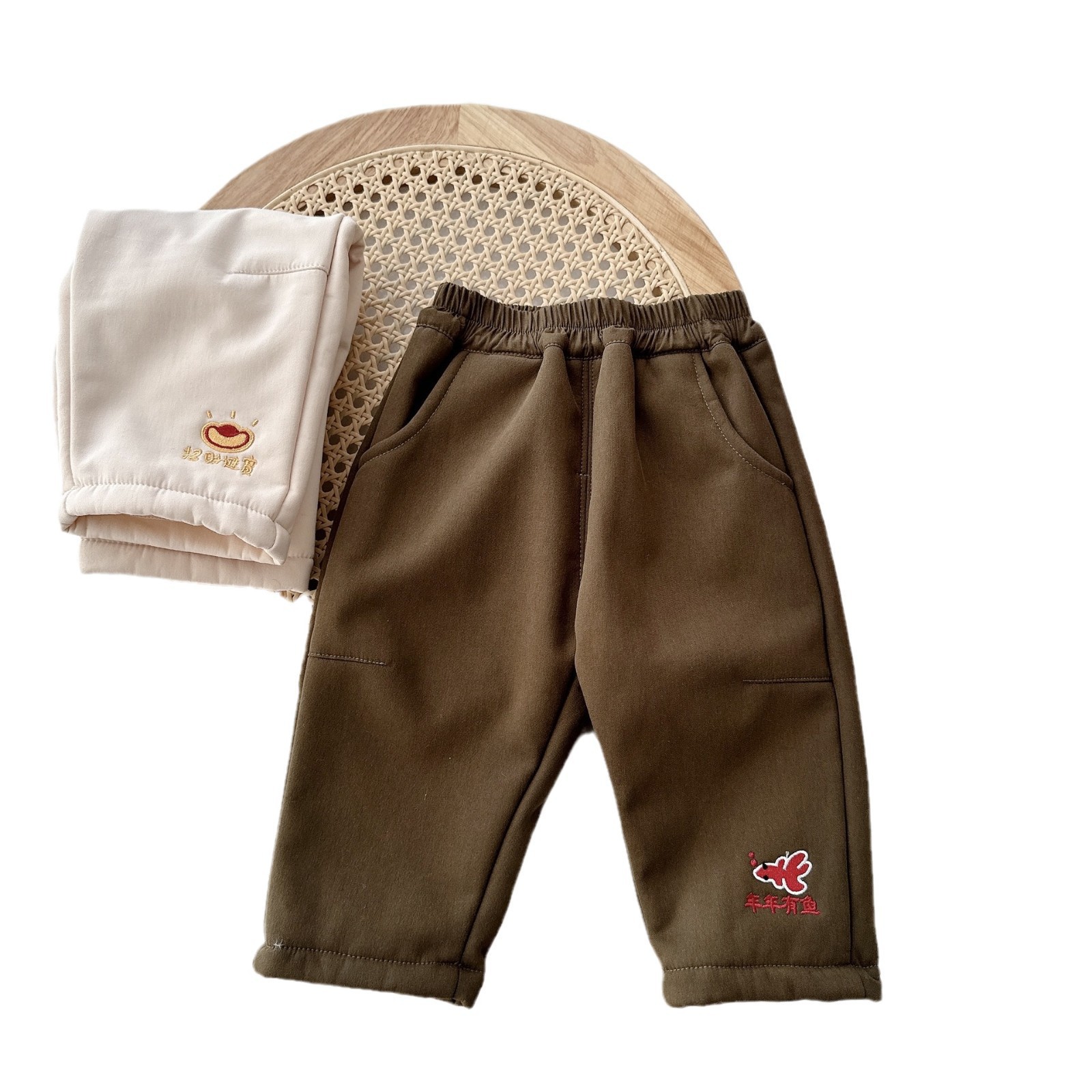 Solid color fleece pants for children, 0-5 years old, winter Class a girls, embroidered fleece pants, baby New Year's clothing trend AK345 Item Picture