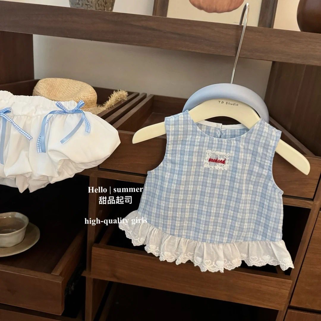 New summer set for girls 2025: Stylish Children's checkered vest, baby two-piece set, shorts, princess style bestseller Application Scenario