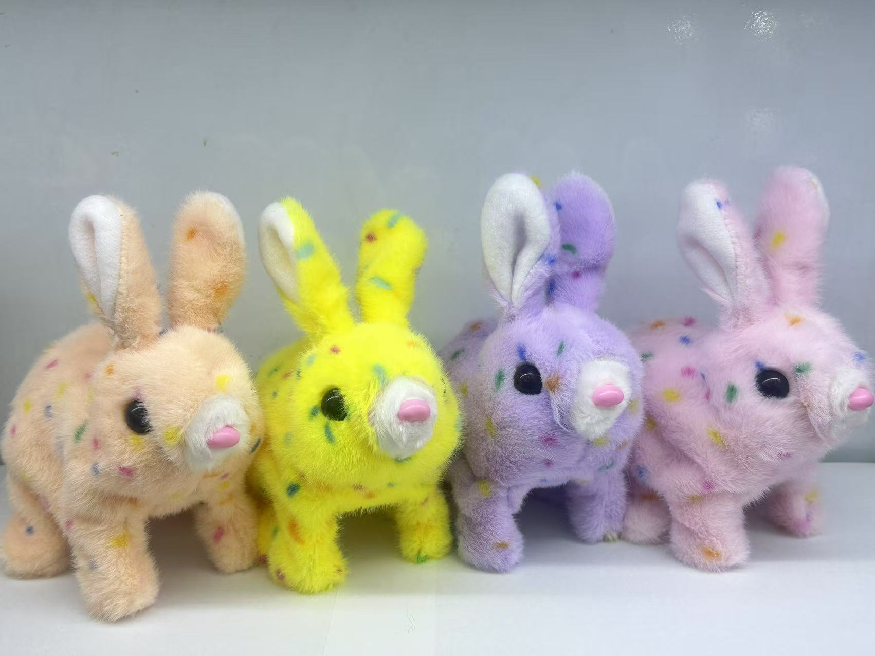 电动毛绒儿童新款电动兔玩具走路带音乐地摊热卖厂家直销