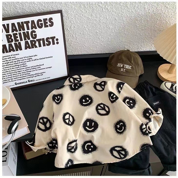 Boys' Spring and Autumn long-sleeved smile shirt 2024 New style casual and cute top, cool boys' smiling face shirt Specification drawing