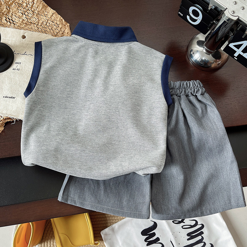 25 New cool boy sets for summer, new lapel Polo shirts, Korean casual 5-inch pants for boys, trendy Item Picture