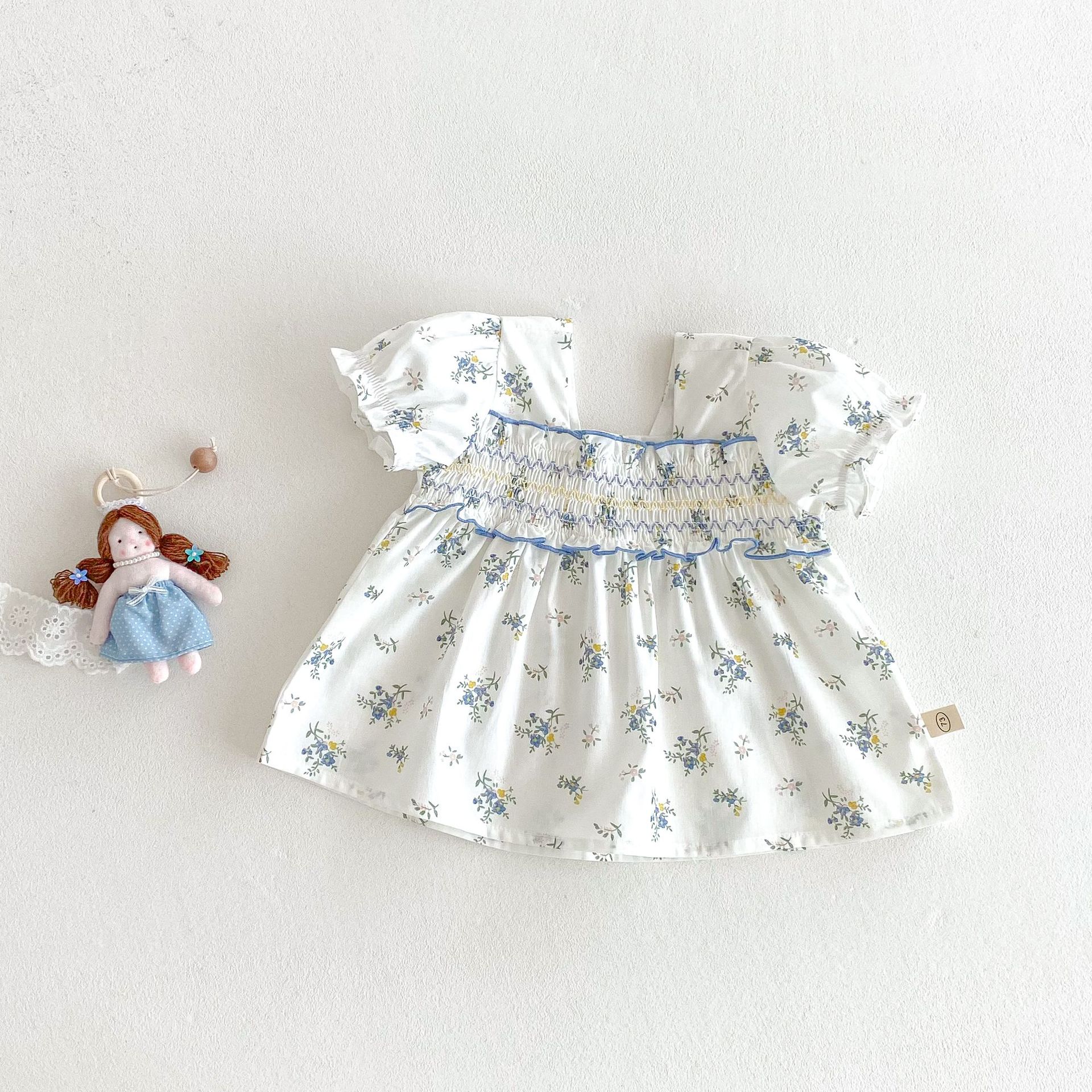 Girls' floral print baby shirt 2025 new style summer baby cool Korean-style T-shirt Trendy children's fashion solid color shorts Specification drawing