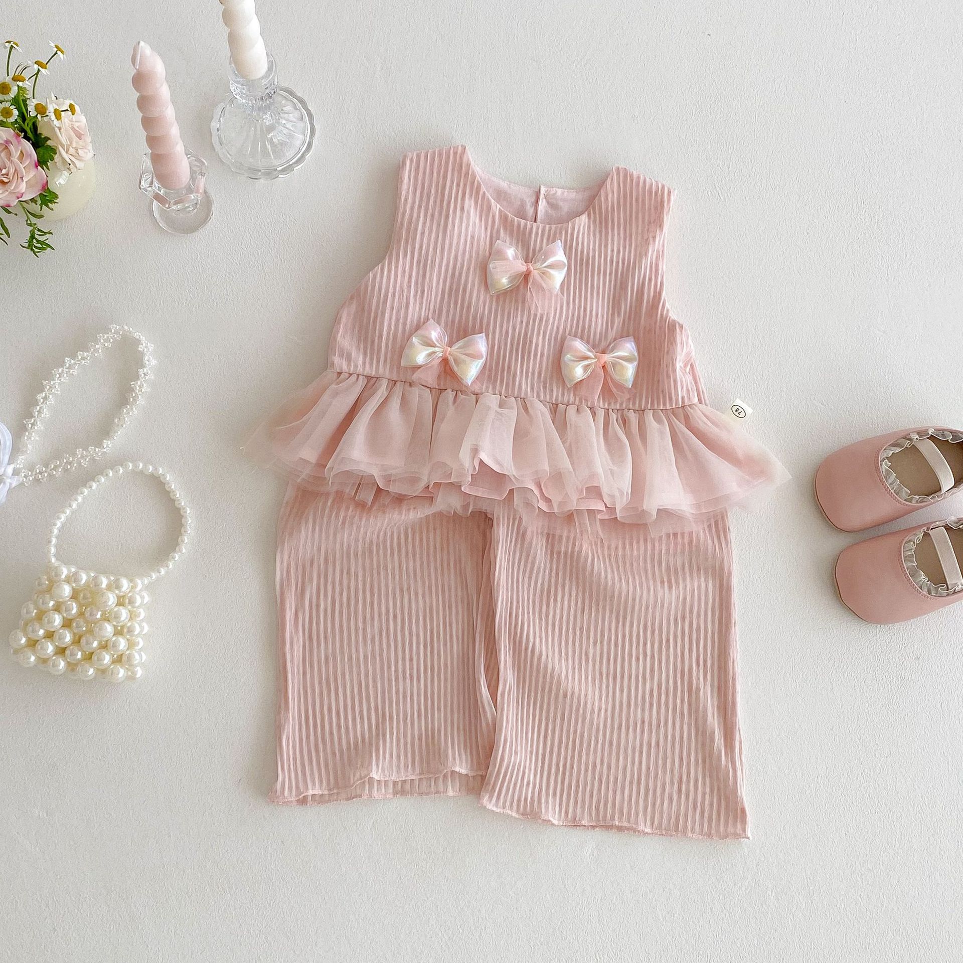 A new Korean version set for girls 2025 summer, featuring a stylish bow doll shirt and solid color wide-leg pants full figure
