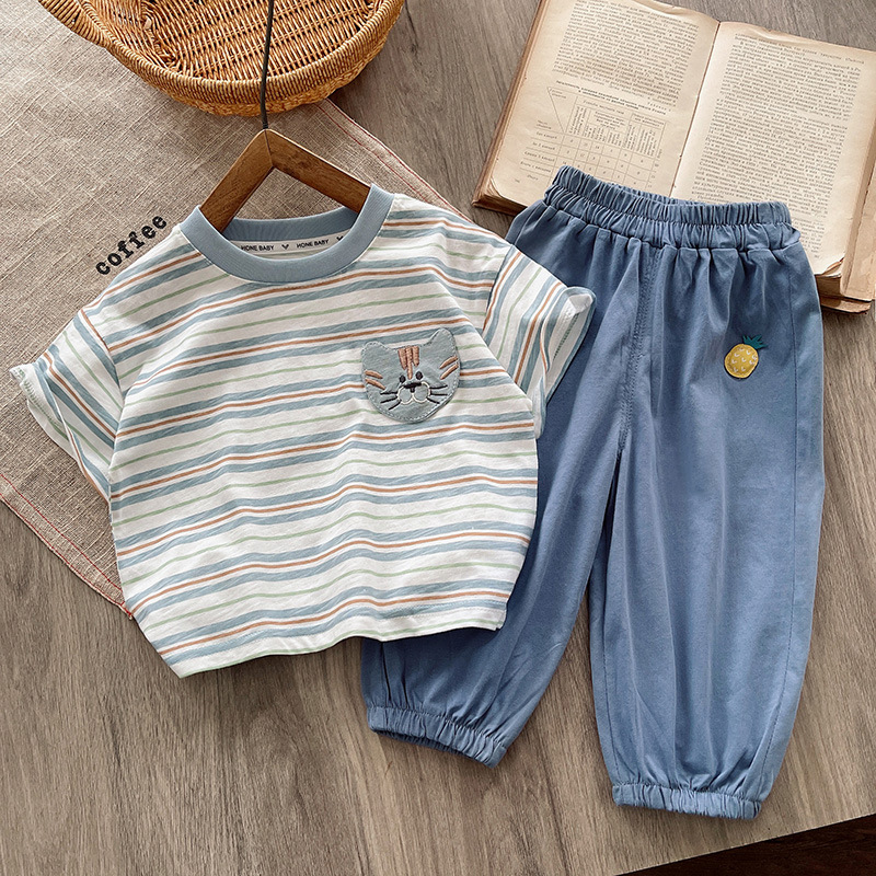 The new summer set for boys in 2025 features a trendy kids' striped short-sleeved casual thin mosquito-proof lantern pants details Picture