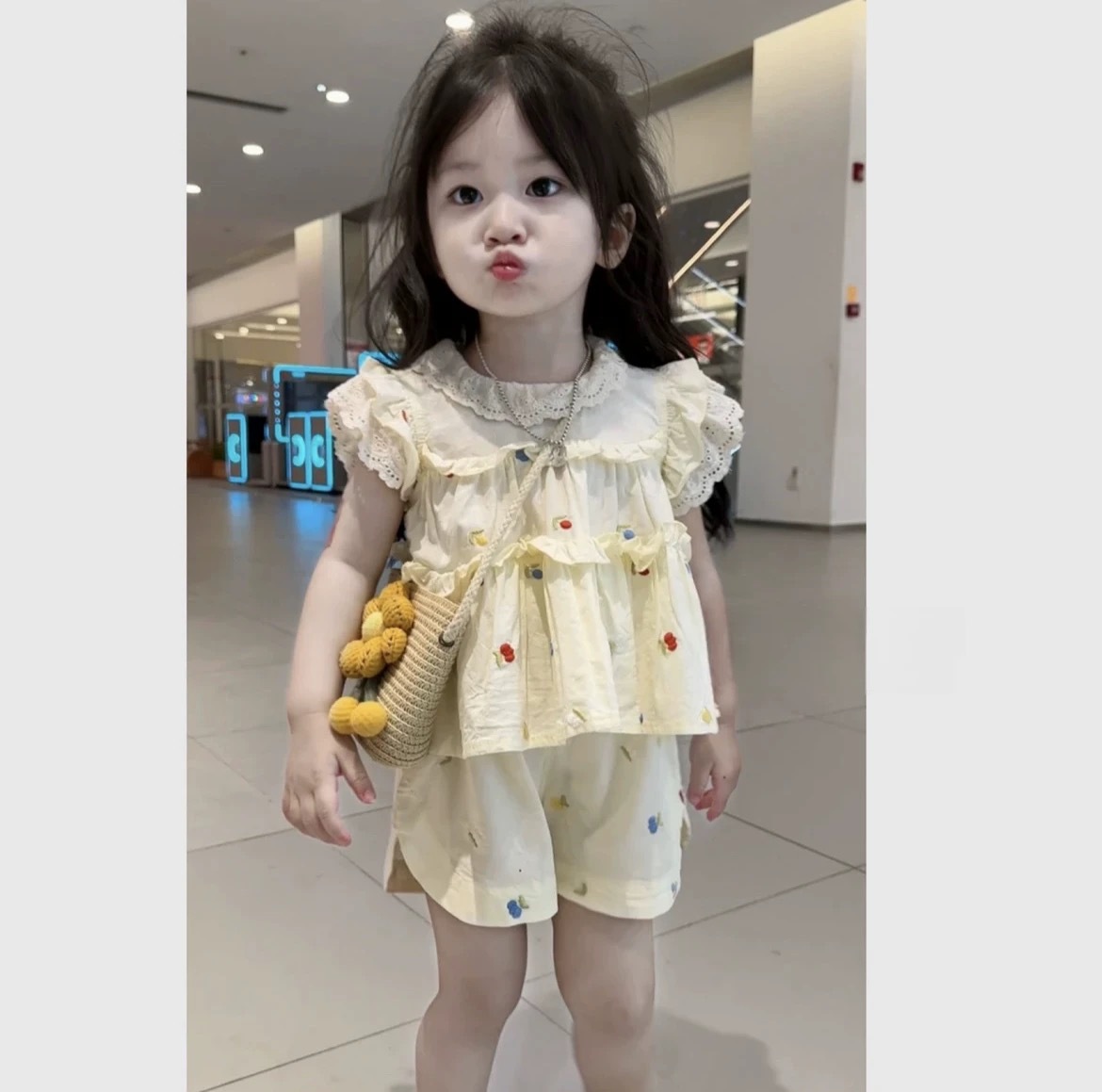 Summer Season 024 New Children's stylish two-piece set, split shorts for baby girls full figure