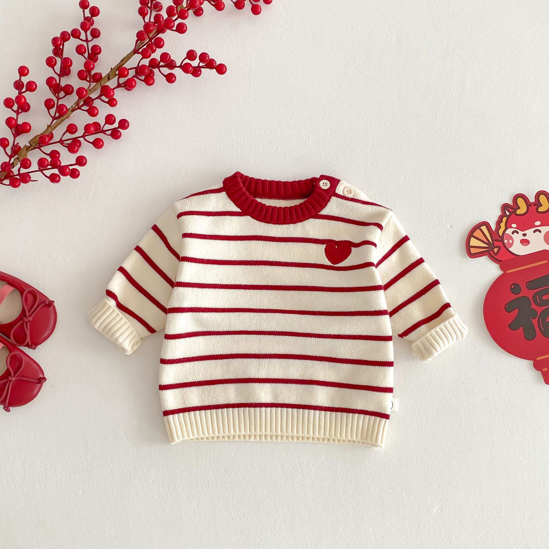 Children's thickened sweater for winter 2025 new style, girls' striped knitted pullover, baby New Year greeting dress, first birthday dress full figure