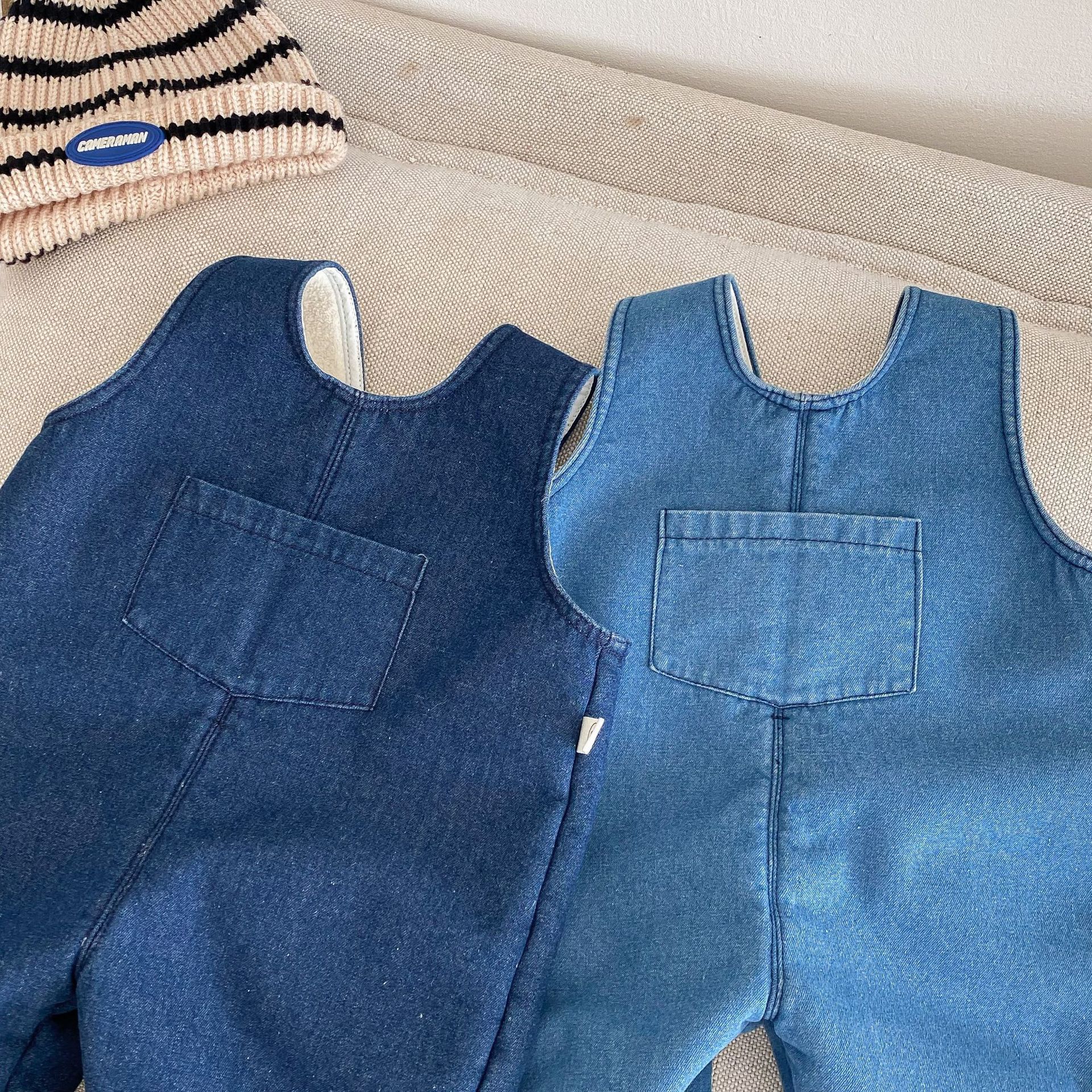 Children's fleece jumpsuits 0-5 years old winter girls' fashionable solid color overalls boys' trendy pants AK501 details Picture