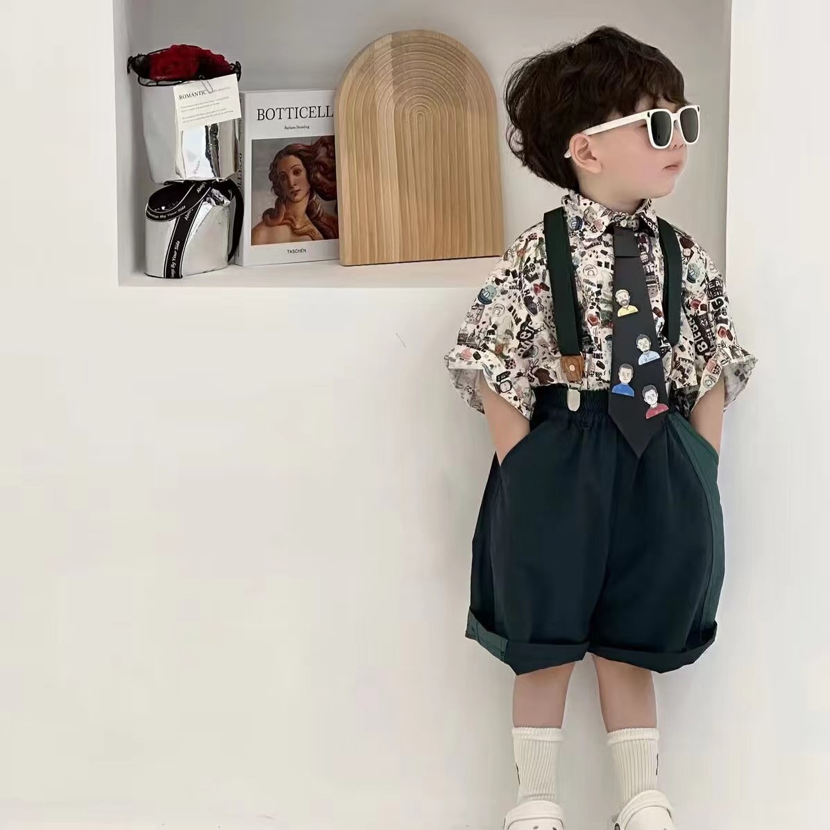 Boys' floral shirt 2024 Summer Korean style fashionable cartoon shirt Children's casual shorts Baby overalls trendy Application Scenario