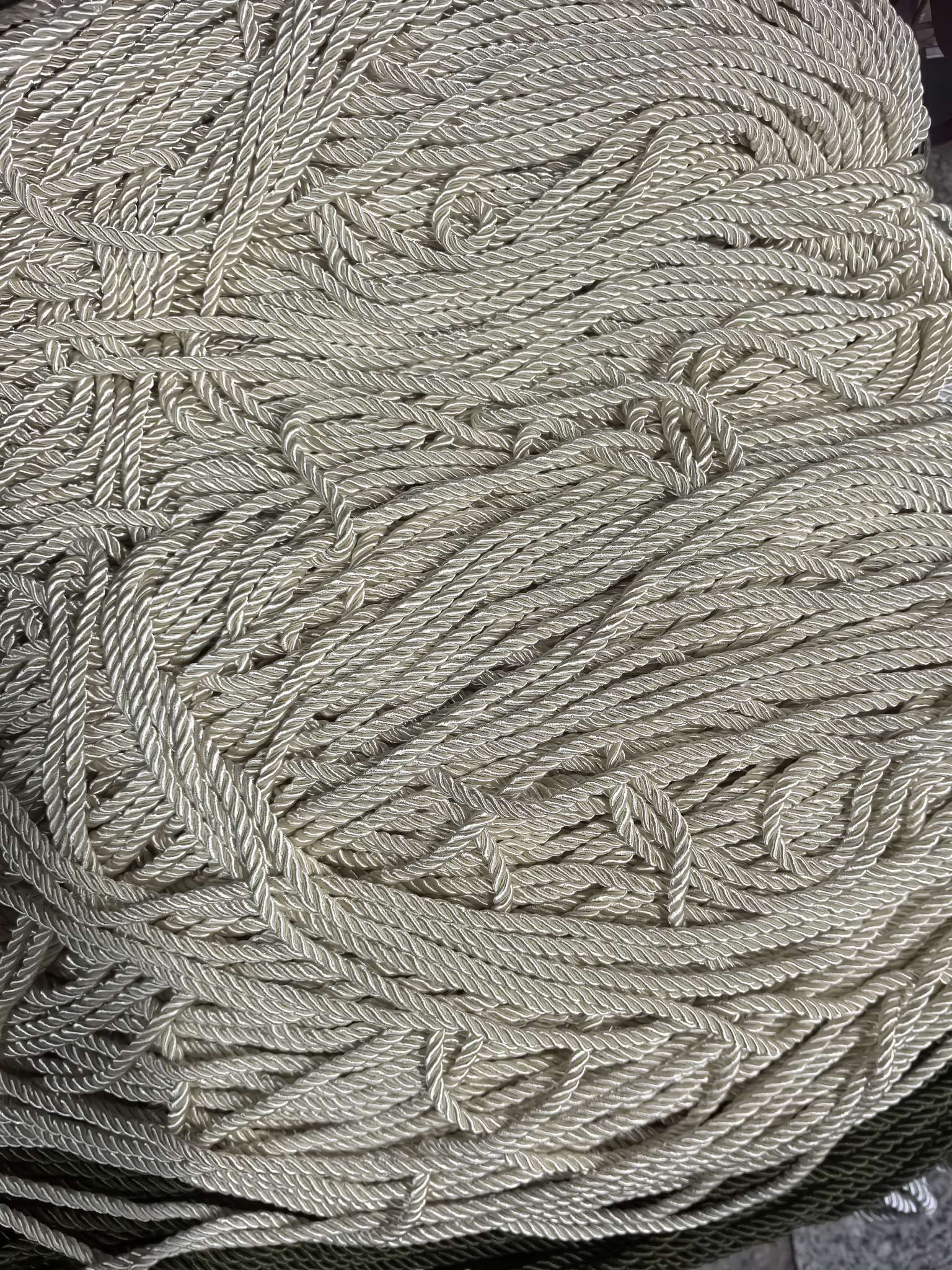 麻花绳毛线编织项链绳手链绳钥匙扣编织绳发带蝴蝶结绳子发发夹绳子冬天毛绒娃娃纺织皮革皮标PE布耐用手工详情图4