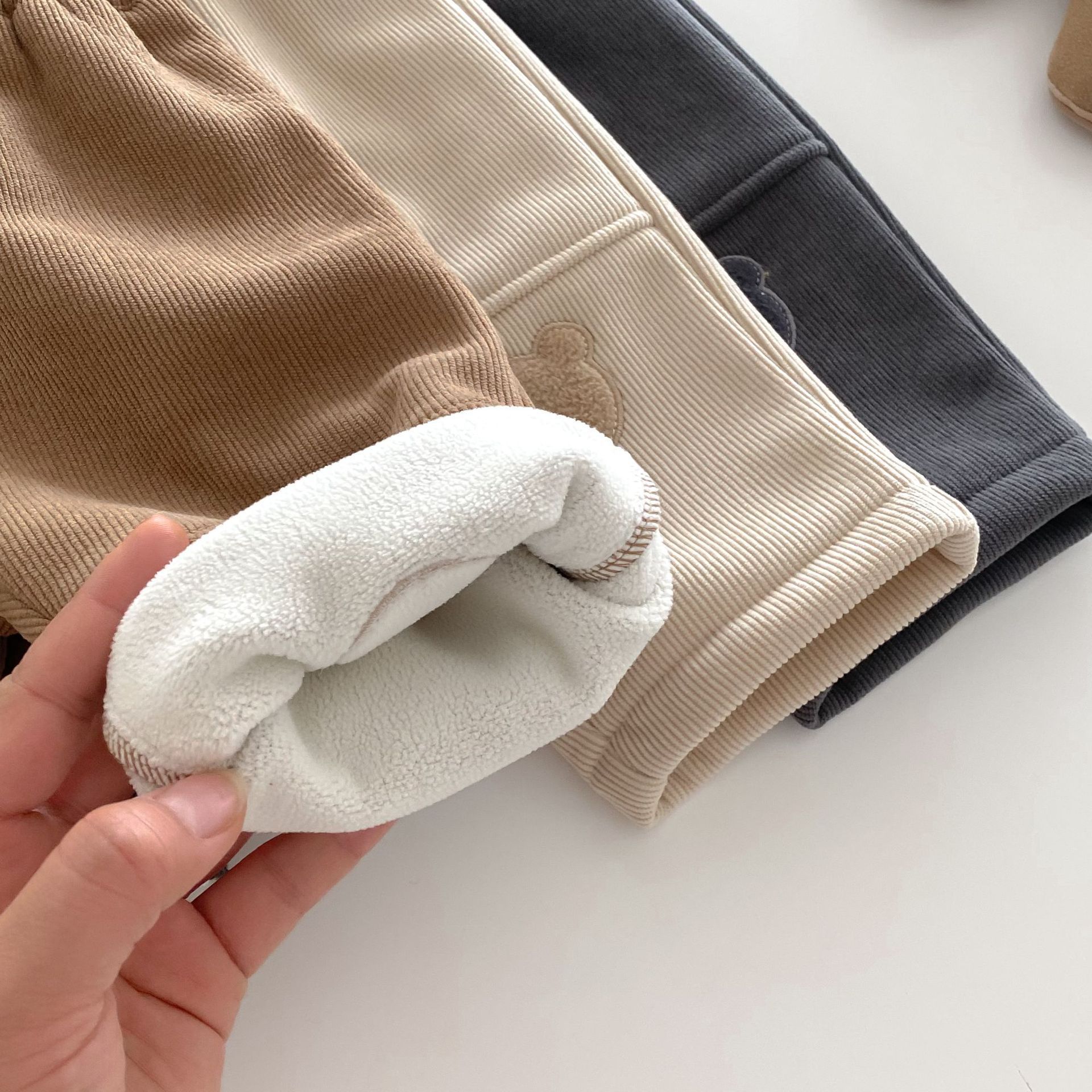 Children's corduroy pants Winter Class a Korean version boys' patch and fleece pants Baby bear casual pants Trend AK510 Specification drawing