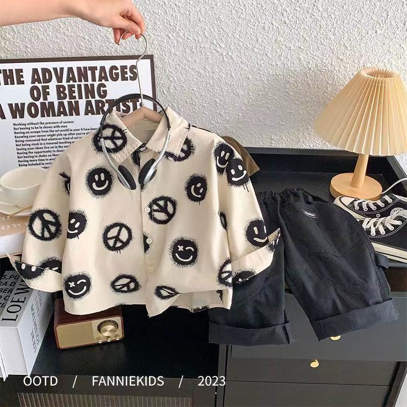 Boys' Spring and Autumn long-sleeved smile shirt 2024 New style casual and cute top, cool boys' smiling face shirt full figure