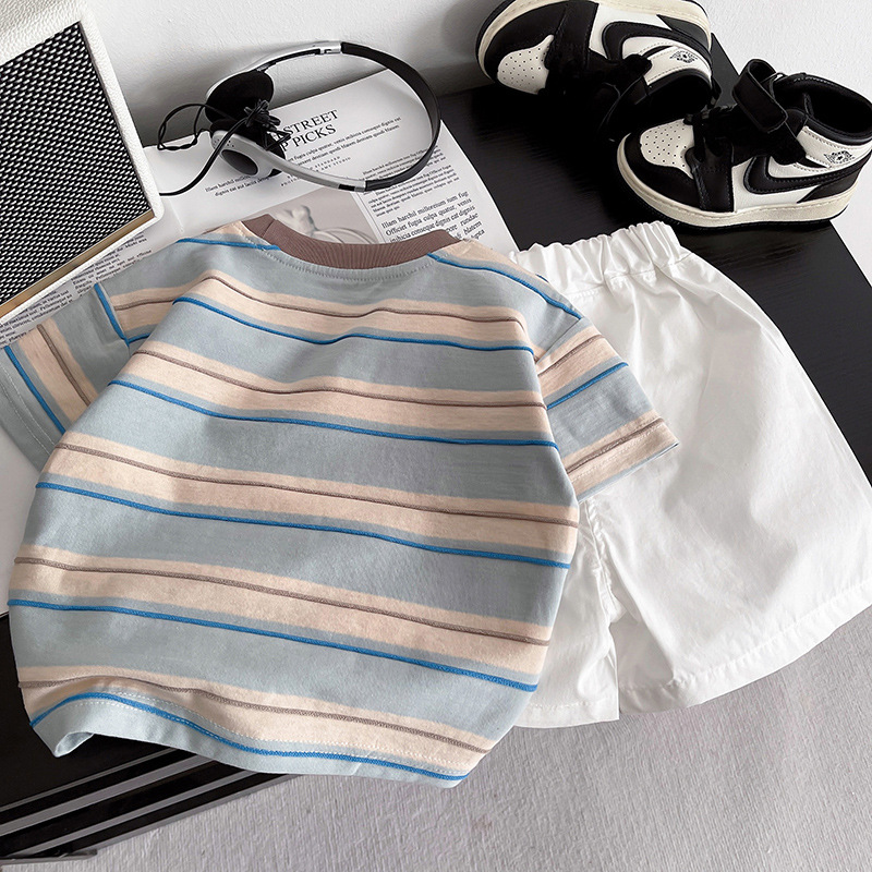 Boys' Summer Set 2025 New style Children's short-sleeved striped summer Korean loose and thin clothes, boys' cool and stylish details Picture
