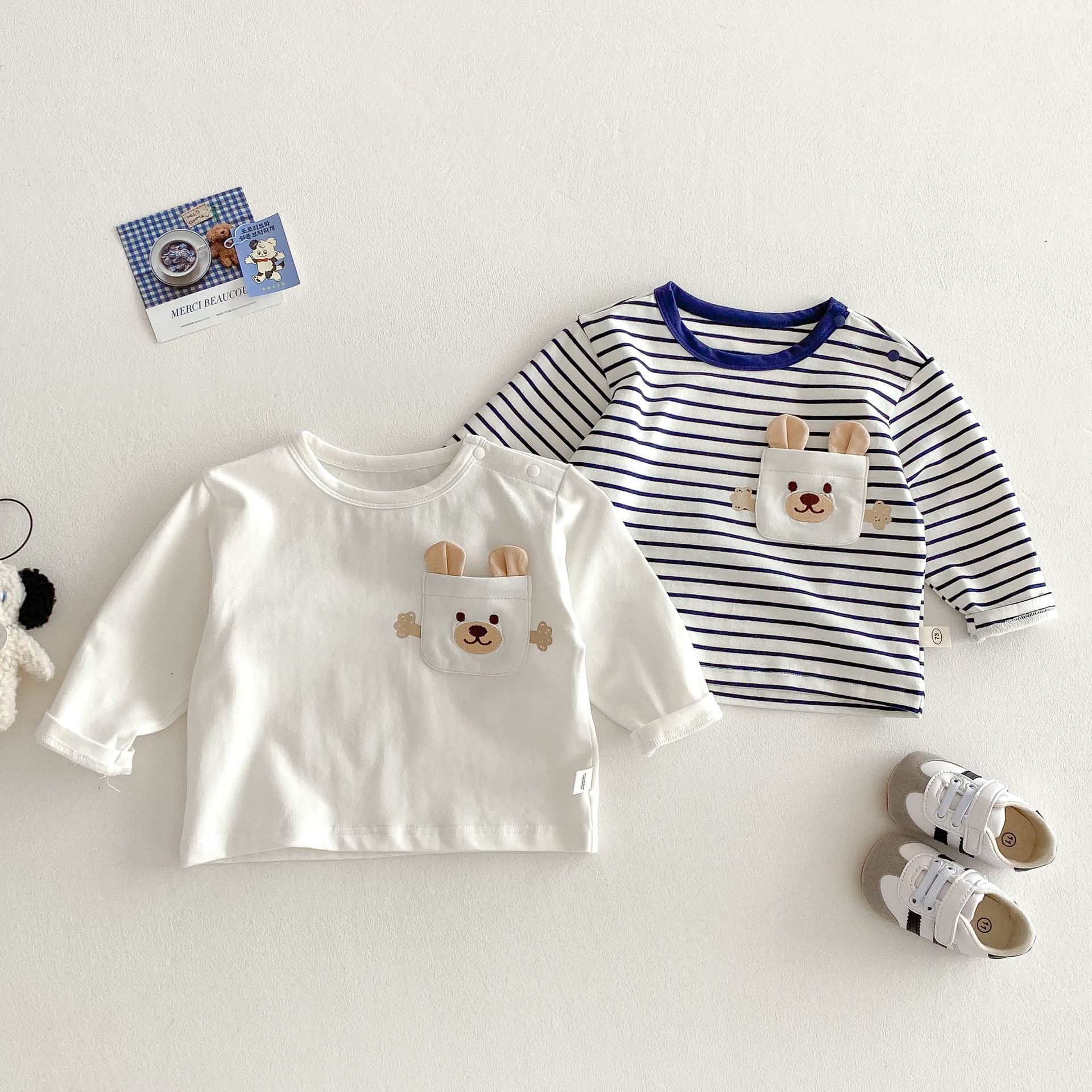 Children's cartoon base shirt 2025 new spring Boys' 3D cartoon T-shirt, trendy baby Korean striped top details Picture