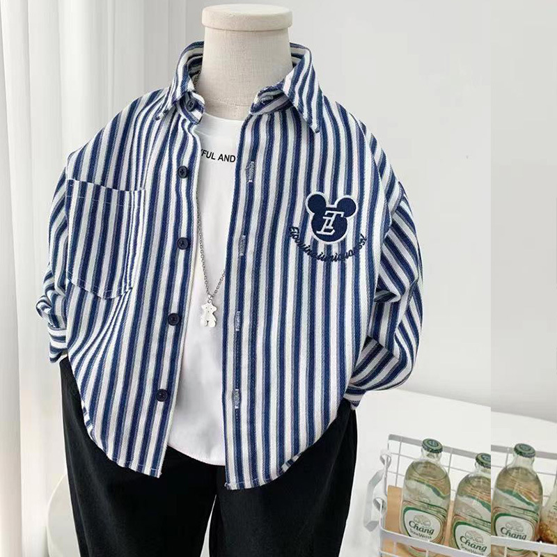 Now in stock: Embroidered blue striped shirts for boys, fashionable striped shirts for children, light jackets for kids, and casual shirts for small and medium-sized children Application Scenario