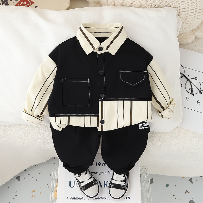 Vertical striped two-piece set for boys' autumn fashion, new casual wear, Korean-style shirt for children, spring and autumn two-piece set details Picture