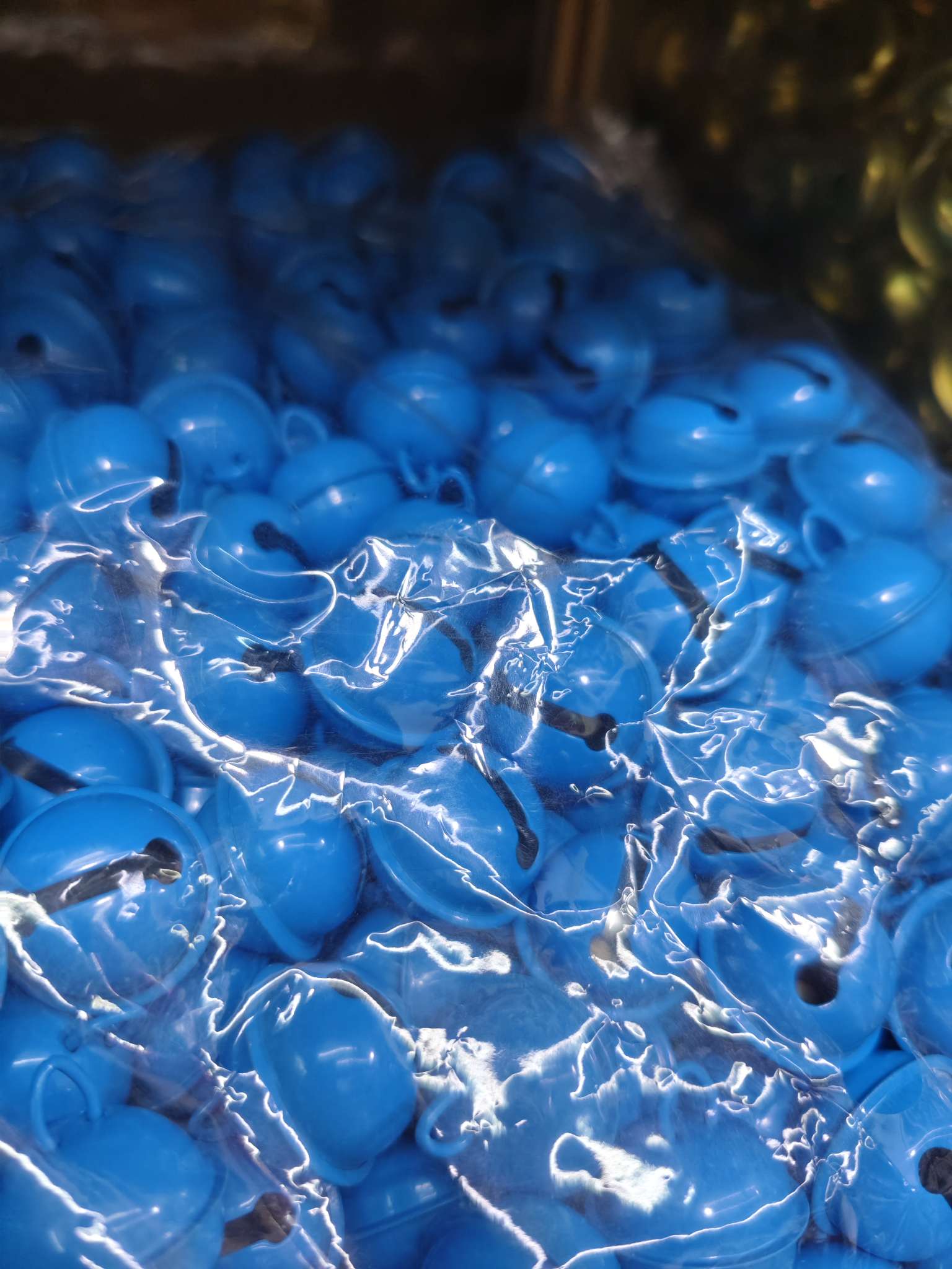 The 2025 new Bell Lake blue 2.2 round bell can be used as Christmas items, car pendants, Chinese knot pendants, and is specially designed for bracelets and necklaces. It comes in a wide range of styles and is reasonably priced. Welcome new selection details Picture