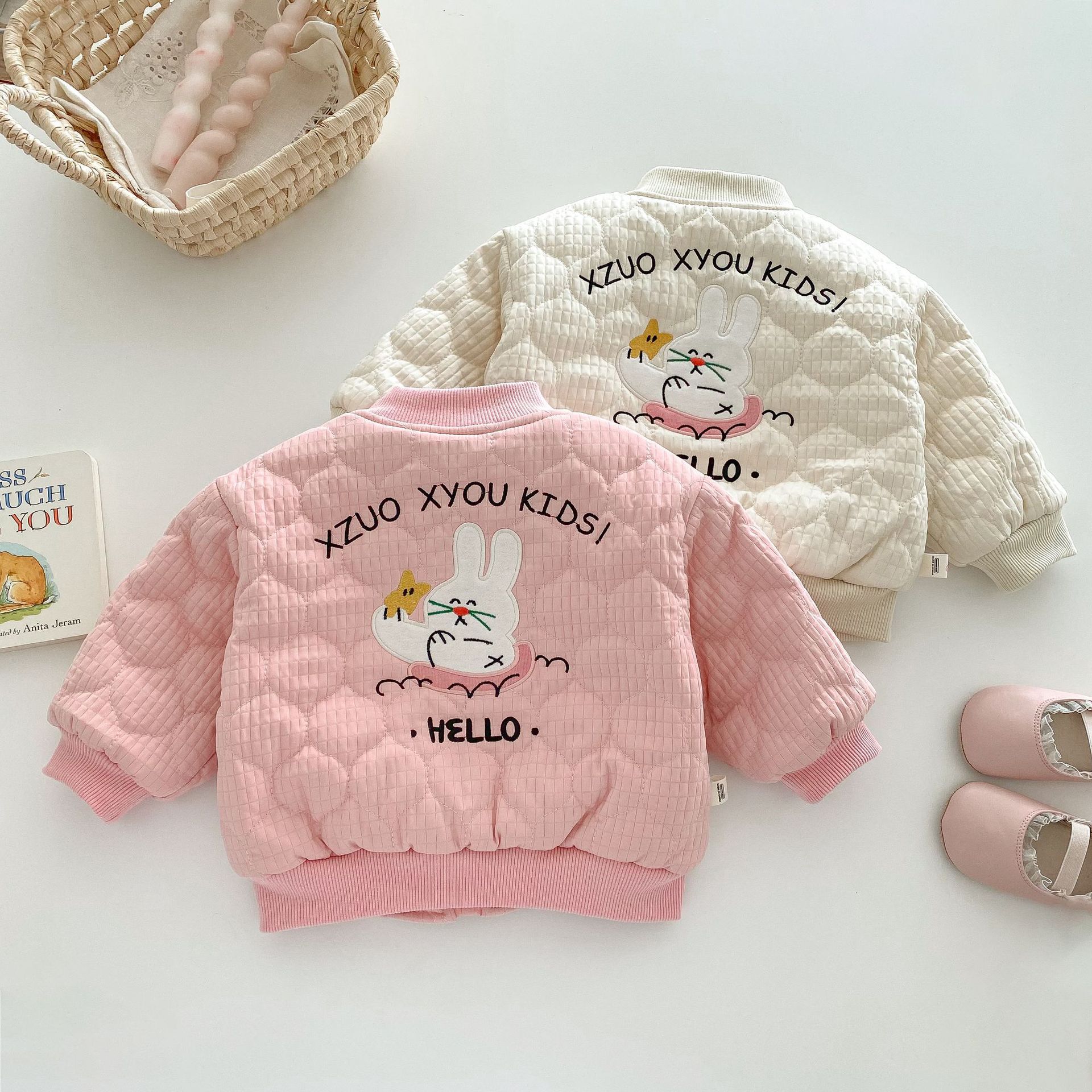 Cartoon baseball jacket for girls, 0-5 years old, thick-colored solid-color cotton coat for winter girls, children's fleece jacket, trendy AY681 full figure