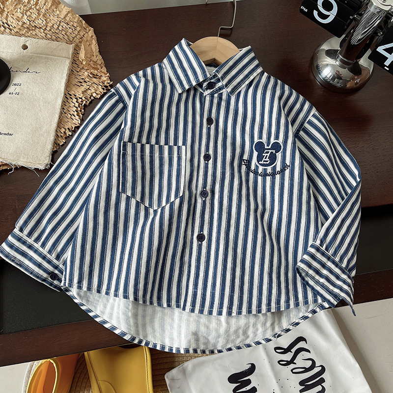 Now in stock: Embroidered blue striped shirts for boys, fashionable striped shirts for children, light jackets for kids, and casual shirts for small and medium-sized children full figure