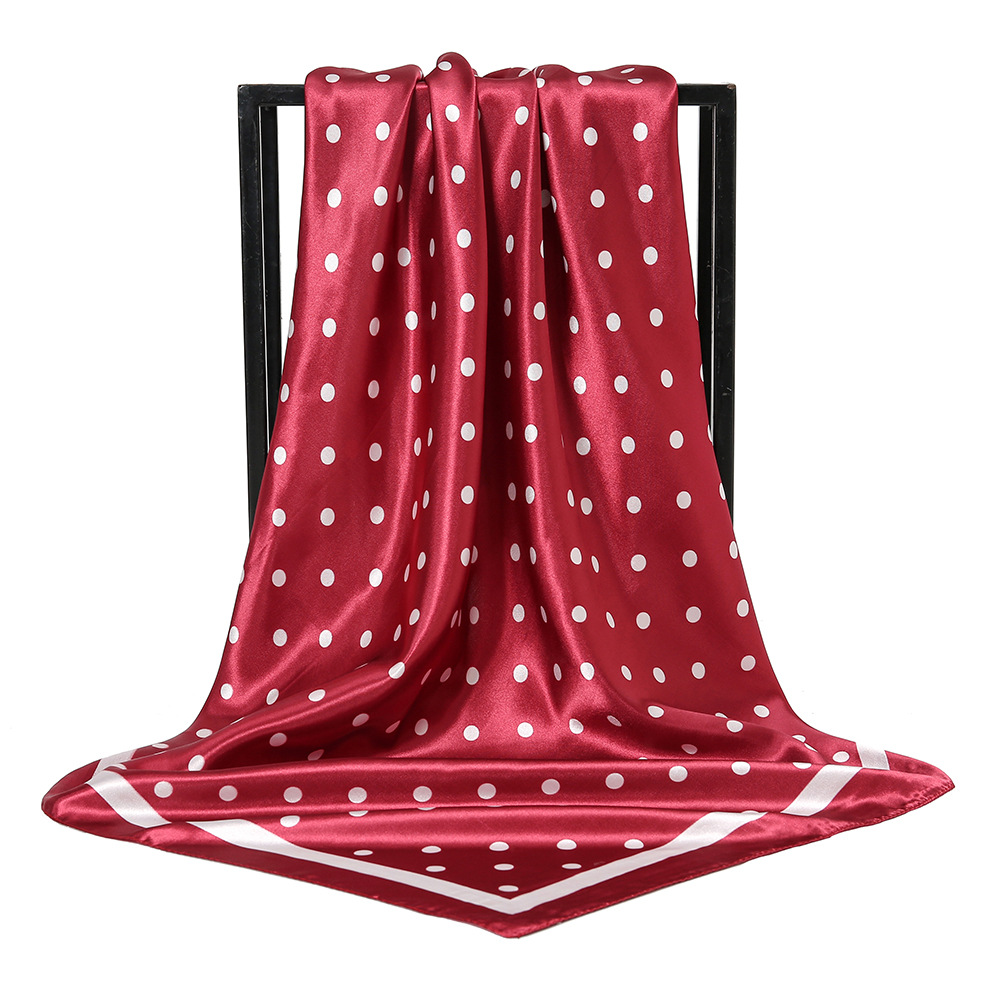 Autumn new style fashionable and fresh polka dot 90-color ding large square scarf for women in stock, fashionable square scarf wholesale FJ137 Application Scenario