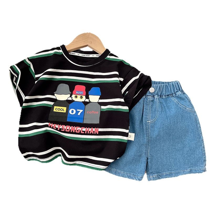 Boys' Summer 2025 new Style Stylish, cool and cool summer wear for boys, children's short-sleeved summer clothing trend Item Picture