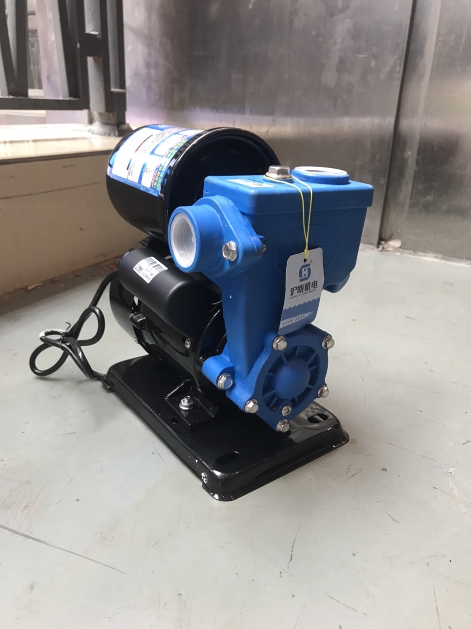 防冻防锈家用全自动自来水管道水压增压泵太阳能热水器小型自吸泵220V2025.9