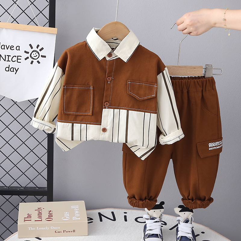 Vertical striped two-piece set for boys' autumn fashion, new casual wear, Korean-style shirt for children, spring and autumn two-piece set full figure