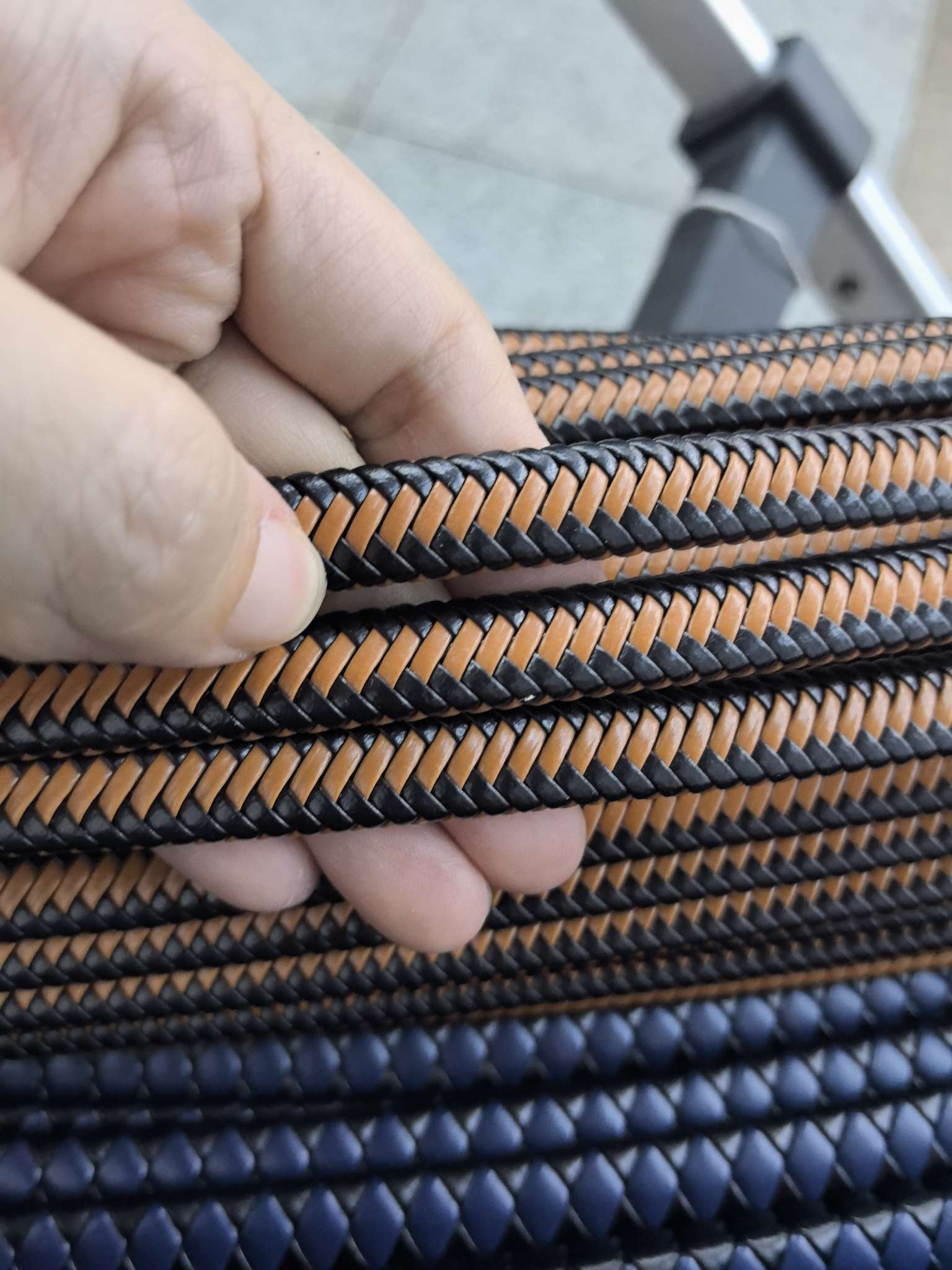 皮革编织手链编织项链绳手链绳钥匙扣编织绳发带蝴蝶结绳子发发夹绳子冬天毛绒娃娃纺织皮革皮标PE布耐用手工制作详情图6