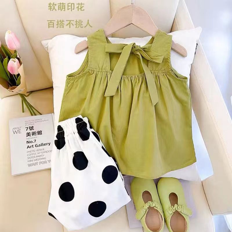 New summer children's clothing for girls 2024, a set of vests, sleeveless clothes, two-piece polka dot lantern pants details Picture