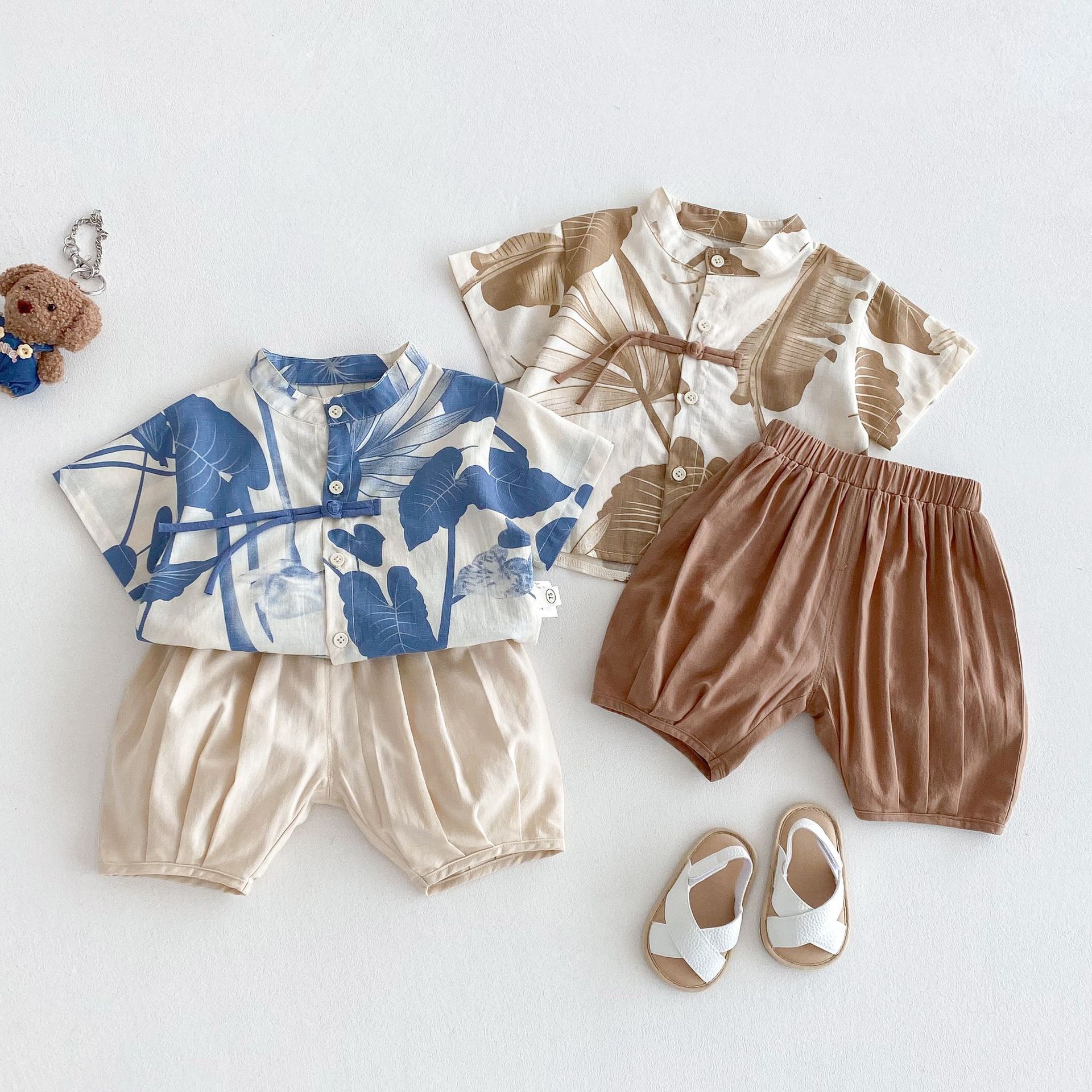 Boys' fashion summer wear 2025 New style Summer children's stylish Korean-style ink-wash painting shirt Baby solid color casual pants details Picture
