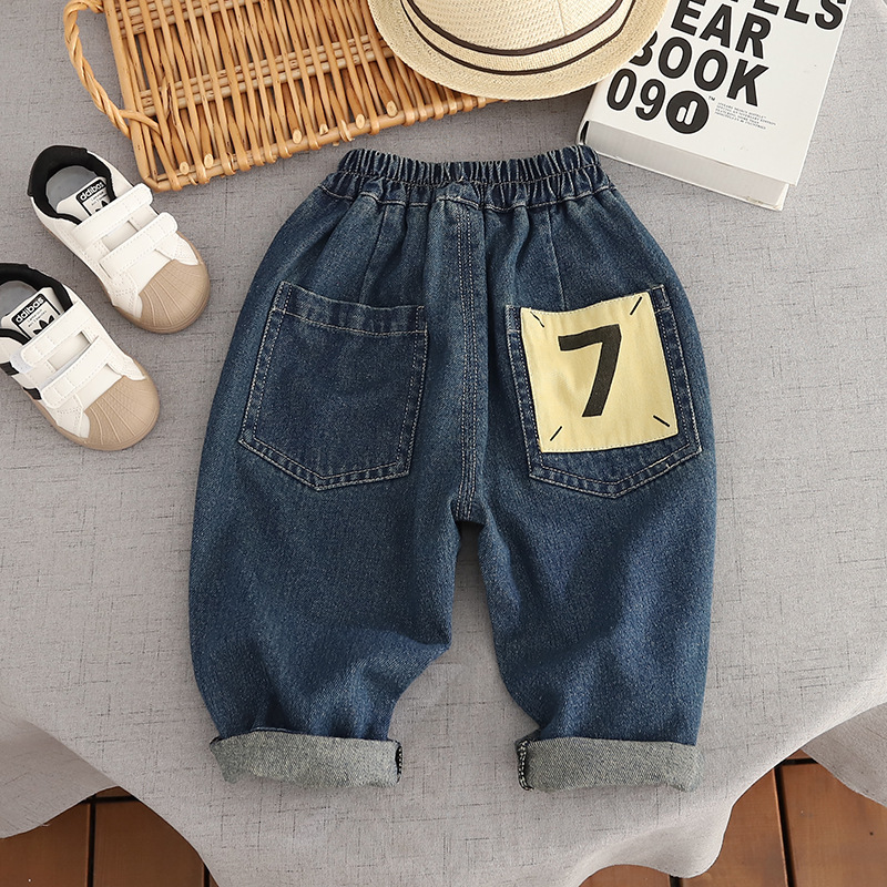 Boys' jeans 2023 Spring and Autumn New Style Small and medium-sized children's casual and versatile long pants, children's loose Korean-style pants full figure