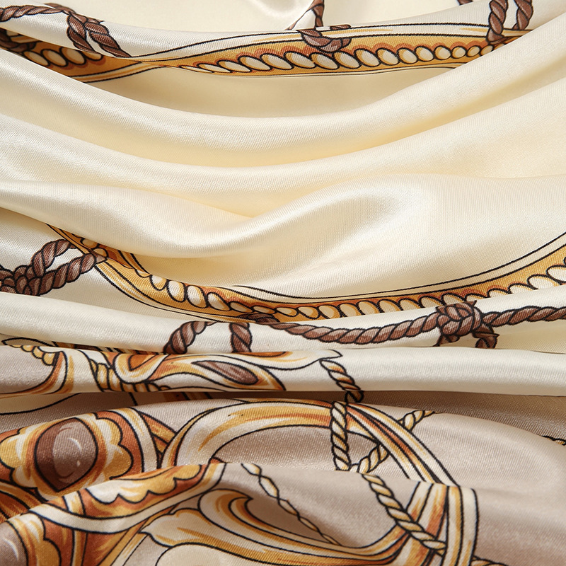 A new European and American chain rope printed headscarf with elegant style, a 90cm large silk scarf imitating silk Specification drawing